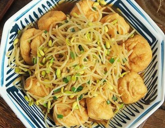 大豆芽炒油豆腐