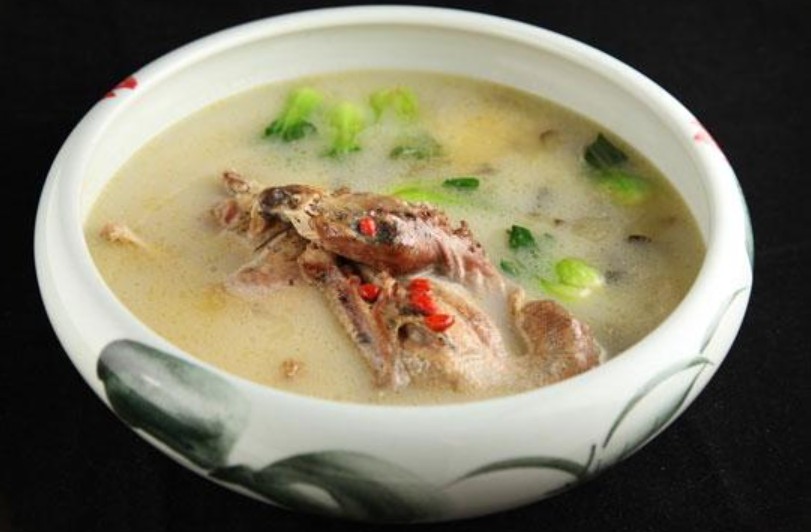 陳皮蓮肉煲水鴨湯